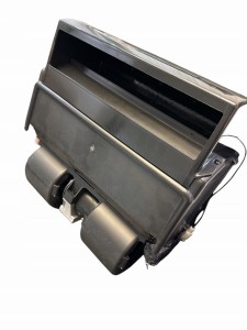 PAROWNIK - NAGRZEWNICA KLIMATYZACJI 24V Pionowy wylot powietrza GREG-CAR