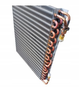 CHŁODNICA KLIMATYZACJI 840/520/48 ROZTAW LAMEL 4 MM MIEDZIANA GREGCAR